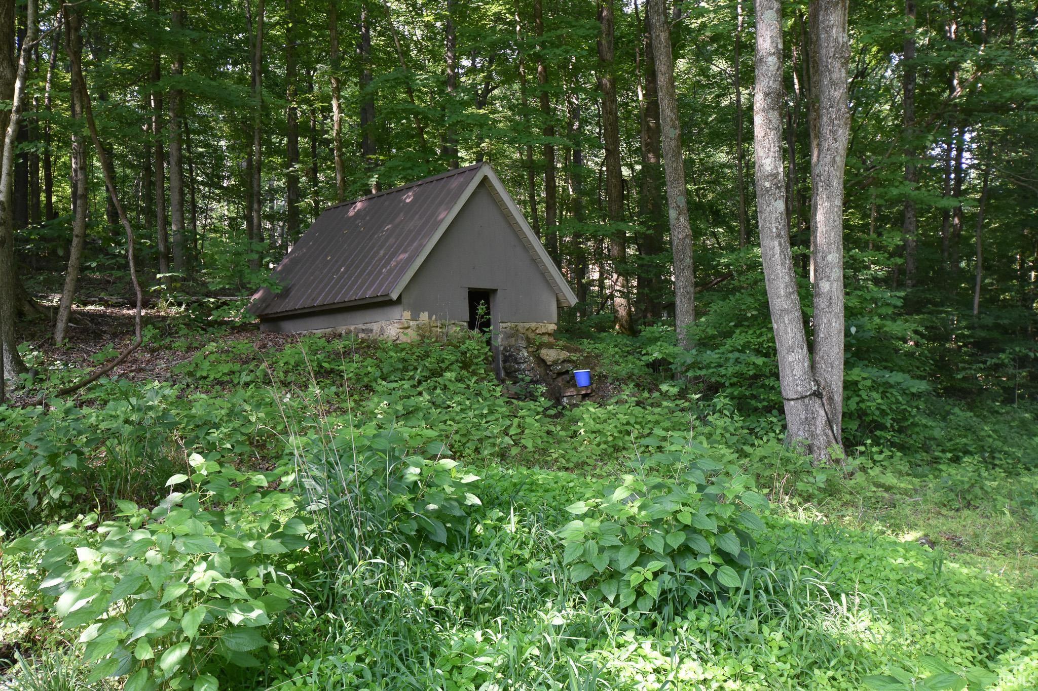 3452 Ore Branch Road Bloomfield, IN 47424 - Photo 25 of 32