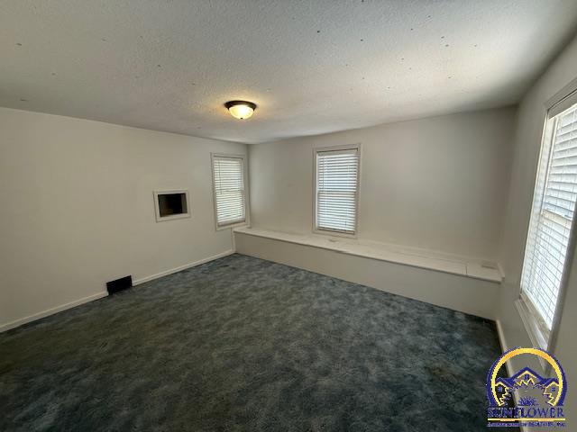 1606 Northwest Lower Silver Lake Road Topeka, KS 66608 - Photo 29 of 35