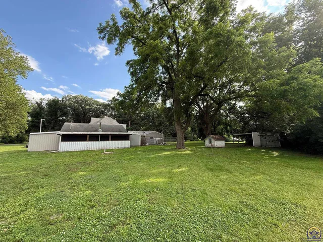 $275,000 | 1606 Northwest Lower Silver Lake Road, Topeka, KS 66608