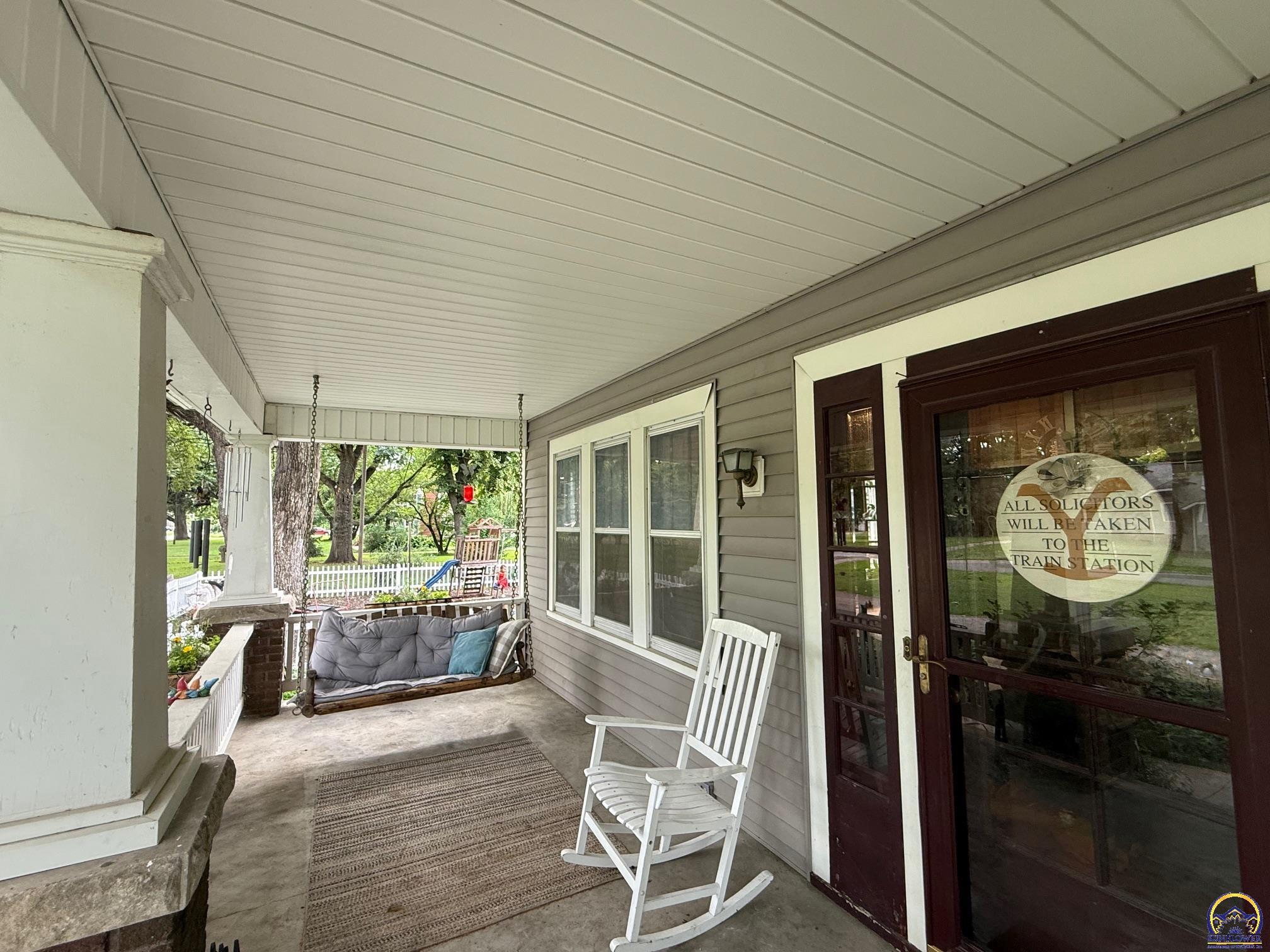 1606 Northwest Lower Silver Lake Road Topeka, KS 66608 - Photo 5 of 35