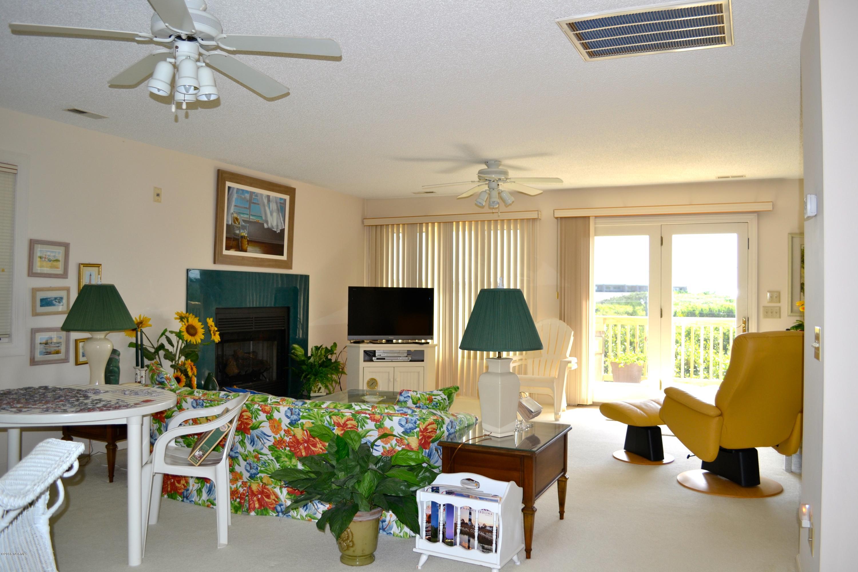 557 Coral Ridge Road Pine Knoll Shores, NC 28512 - Photo 17 of 31 DSC_0103