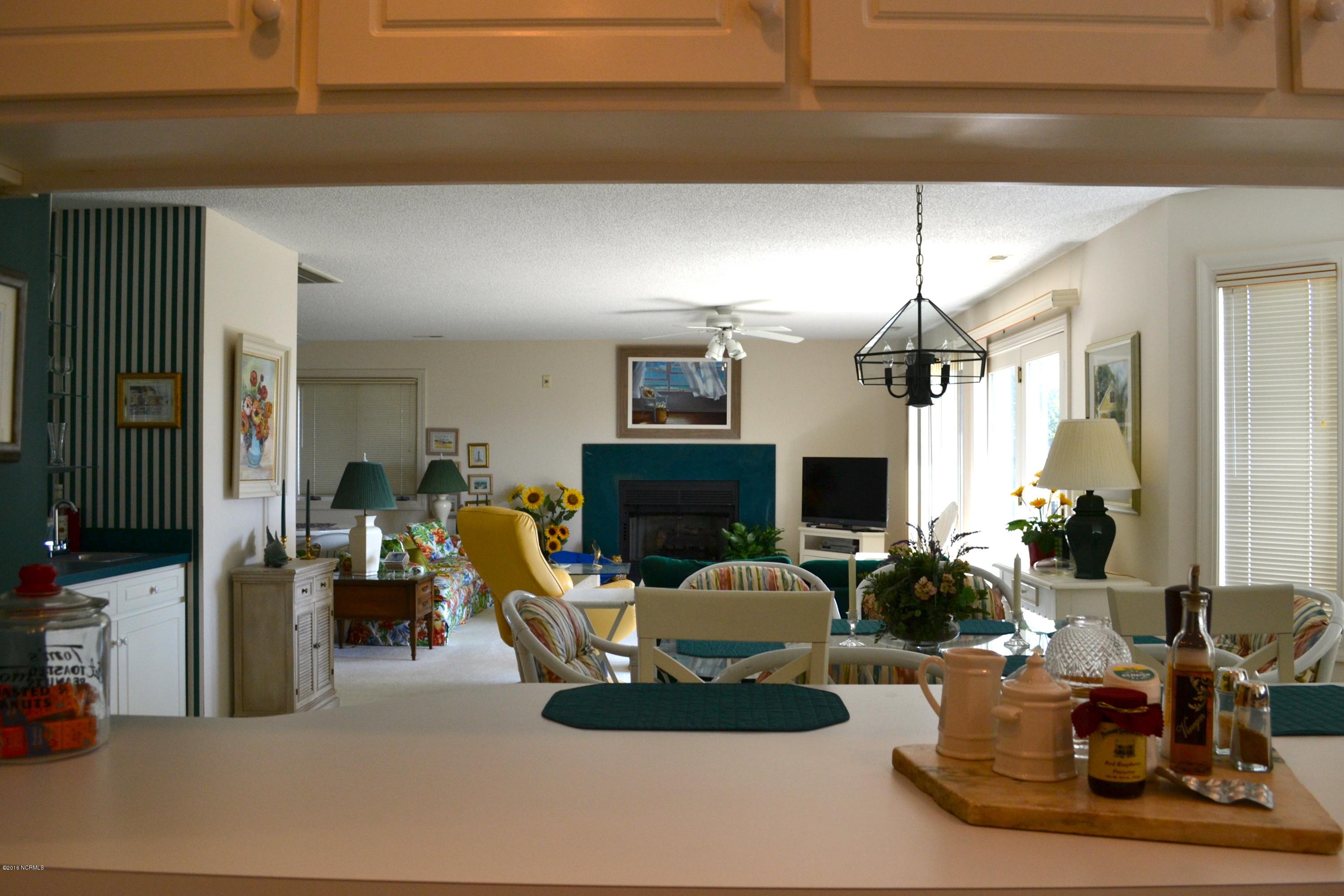 557 Coral Ridge Road Pine Knoll Shores, NC 28512 - Photo 20 of 31 DSC_0098