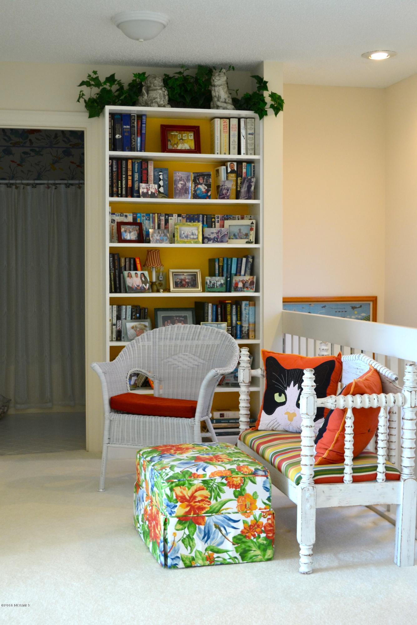 557 Coral Ridge Road Pine Knoll Shores, NC 28512 - Photo 24 of 31 DSC_0096