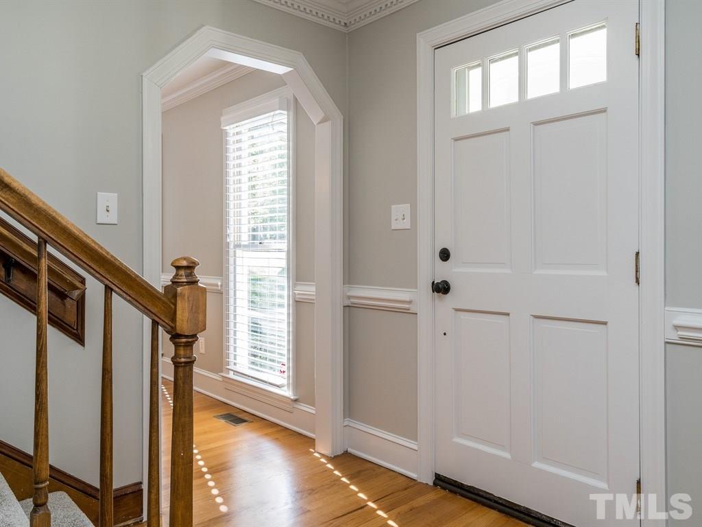 8221 Mourning Dove Road Raleigh, NC 27615 - Photo 3 of 30