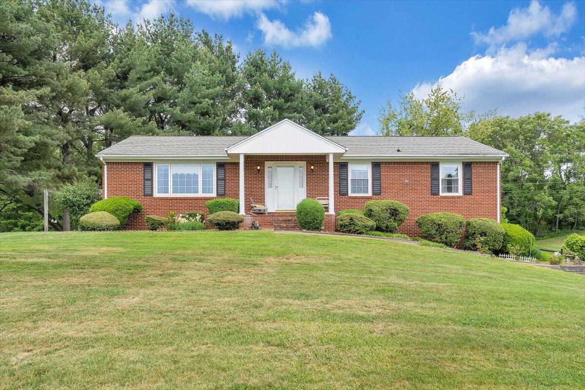 1512 Scott Road Roanoke, VA 24012 - Photo 6 of 45 03-MIB02640a