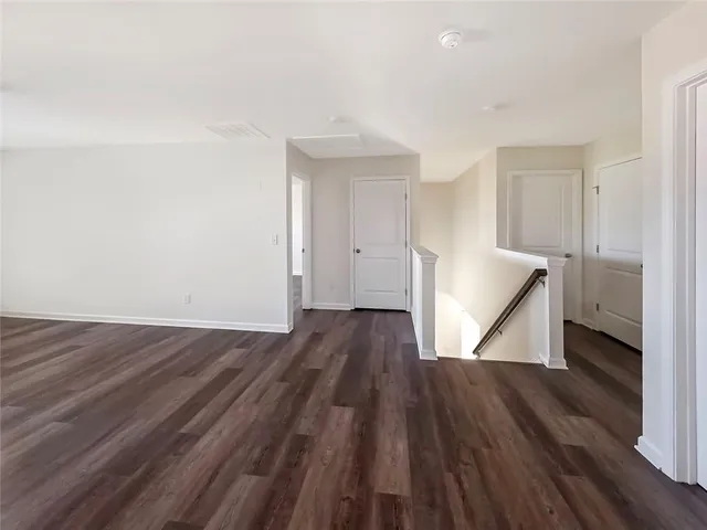 $2,500 | 6869 Lake Overlook Lane, Flowery Branch, GA 30542