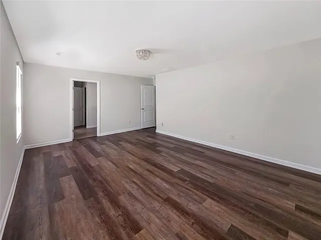 $2,500 | 6869 Lake Overlook Lane, Flowery Branch, GA 30542