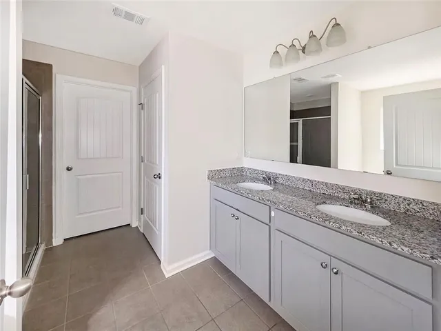 $2,500 | 6869 Lake Overlook Lane, Flowery Branch, GA 30542