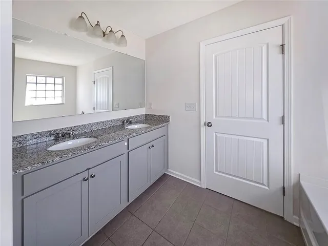 $2,500 | 6869 Lake Overlook Lane, Flowery Branch, GA 30542