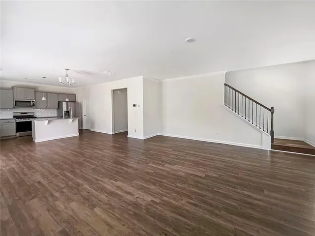 $2,500 | 6869 Lake Overlook Lane, Flowery Branch, GA 30542