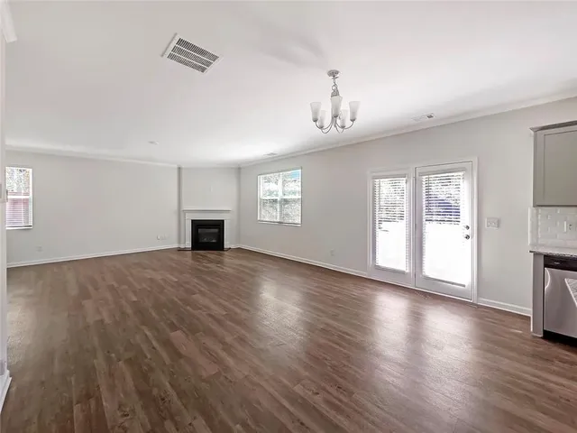 $2,500 | 6869 Lake Overlook Lane, Flowery Branch, GA 30542