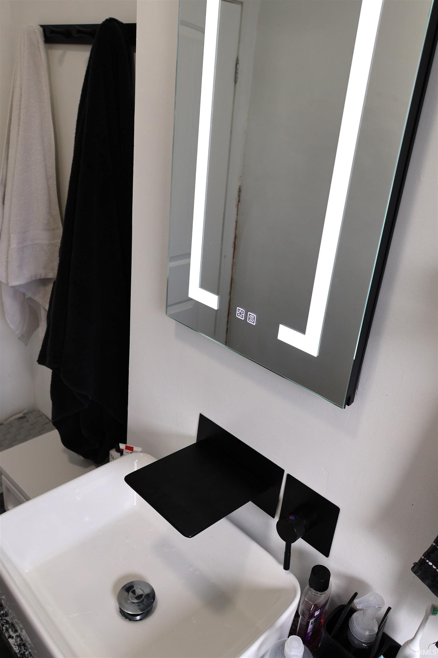 415 East William Street Washington, IN 47501 - Photo 18 of 25