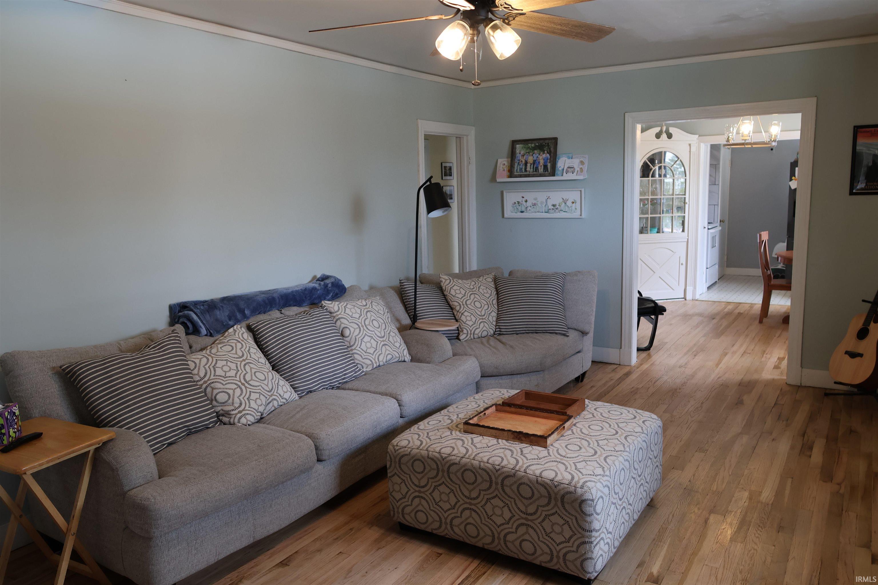 415 East William Street Washington, IN 47501 - Photo 2 of 25