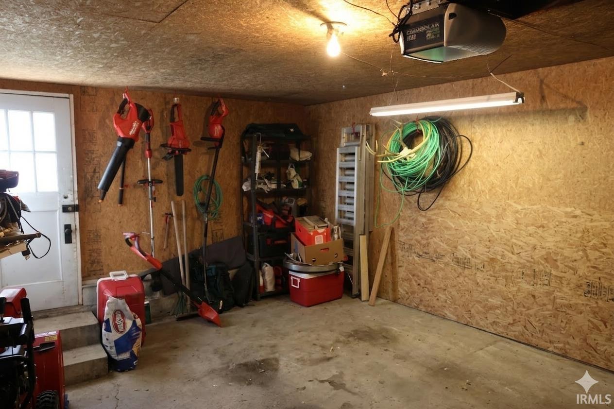 415 East William Street Washington, IN 47501 - Photo 23 of 25