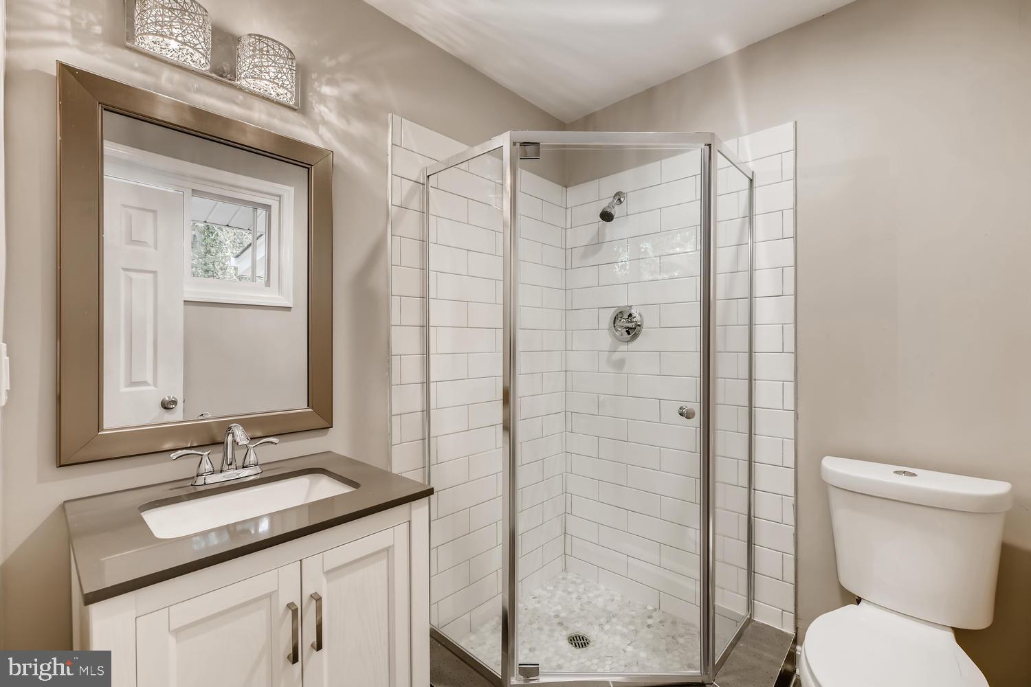 3902 Buckingham Road Pikesville, MD 21207 - Photo 15 of 25 Gallery Image 15