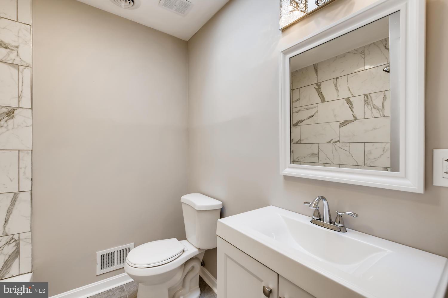 3902 Buckingham Road Pikesville, MD 21207 - Photo 18 of 25 Gallery Image 18