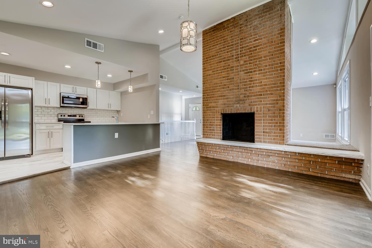 3902 Buckingham Road Pikesville, MD 21207 - Photo 7 of 25 Gallery Image 7