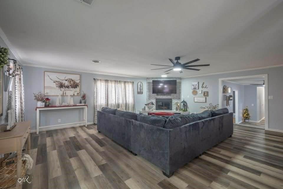 3970 Northwest Lawton Road Columbus, KS 66725 - Photo 12 of 25