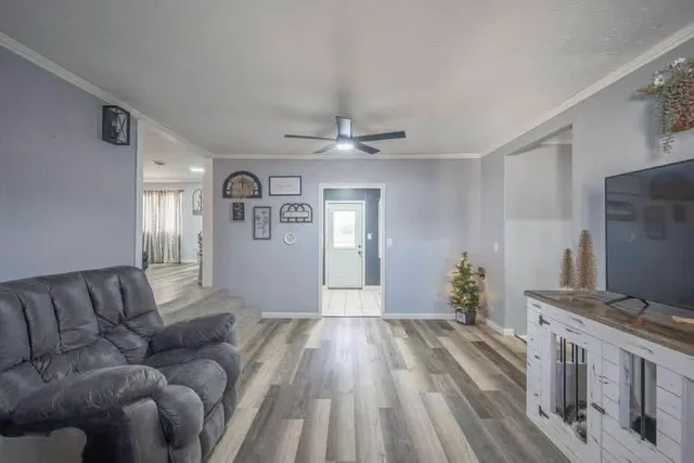 $265,000 | 3970 Northwest Lawton Road, Columbus, KS 66725