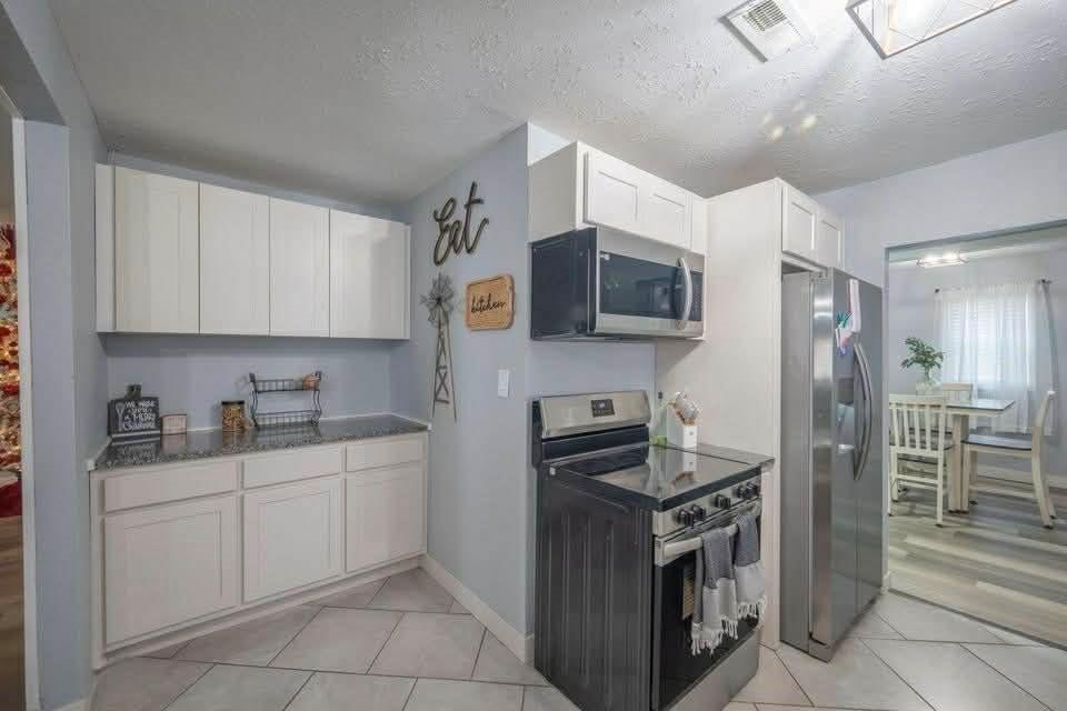 3970 Northwest Lawton Road Columbus, KS 66725 - Photo 7 of 25