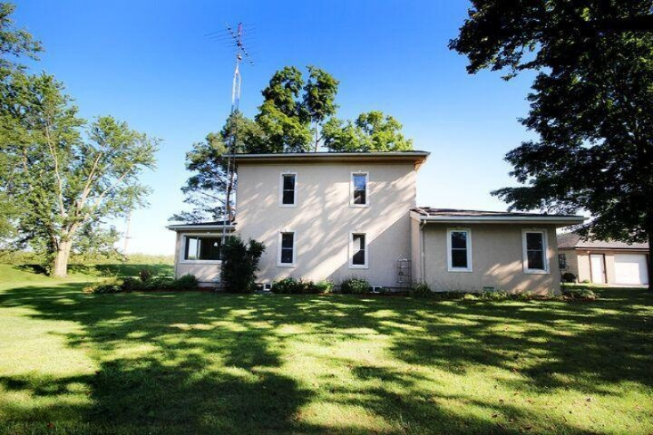 4407 Hollywood Road St. Joseph, MI 49085 - Photo 3 of 33 thumbnail