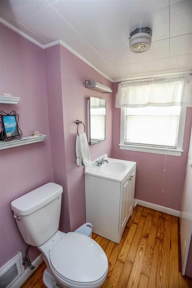 943 Cilley Road Manchester, NH 03103 - Photo 23 of 33