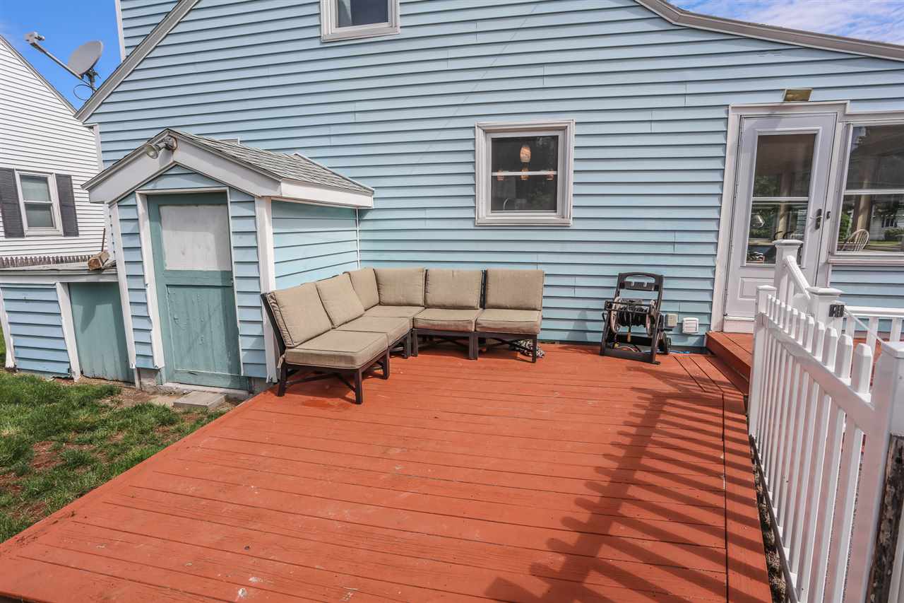 943 Cilley Road Manchester, NH 03103 - Photo 31 of 33