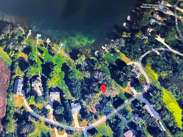$549,900 | N73W36388 South Shore Drive, Oconomowoc, WI 53066