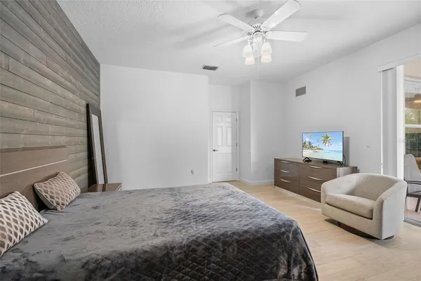 $2,900 | 4334 Marcott Circle, Sarasota, FL 34233
