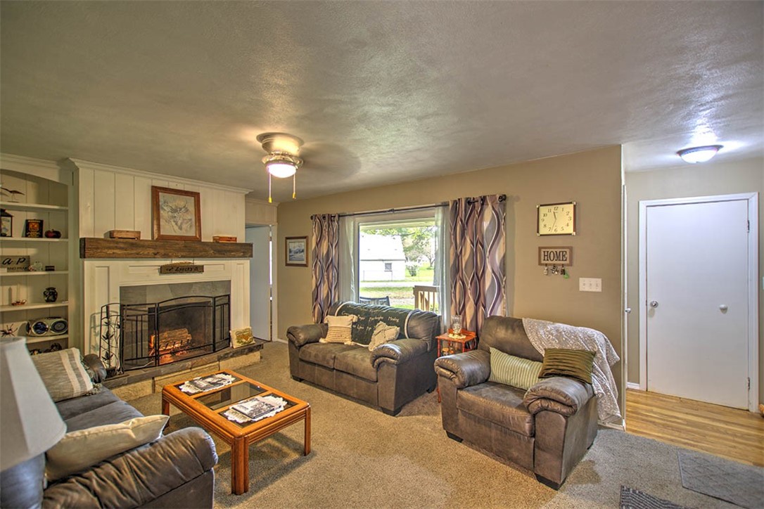 3391 North Brett Avenue Decatur, IL 62526 - Photo 4 of 23
