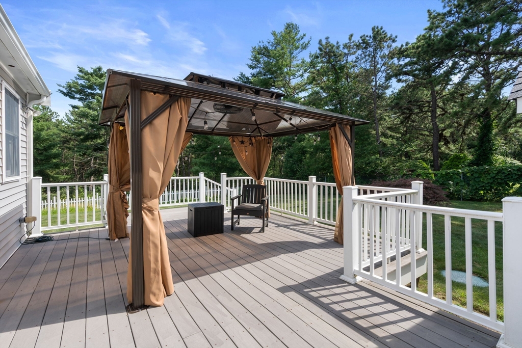 217 Charge Pond Road Wareham, MA 02571 - Photo 22 of 25 Gallery Image 22