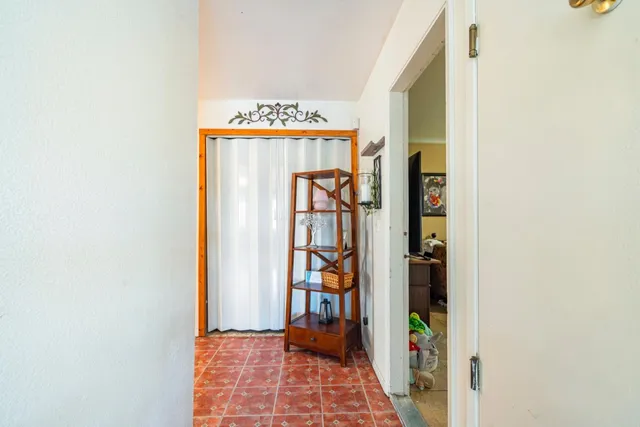 a view of an entryway