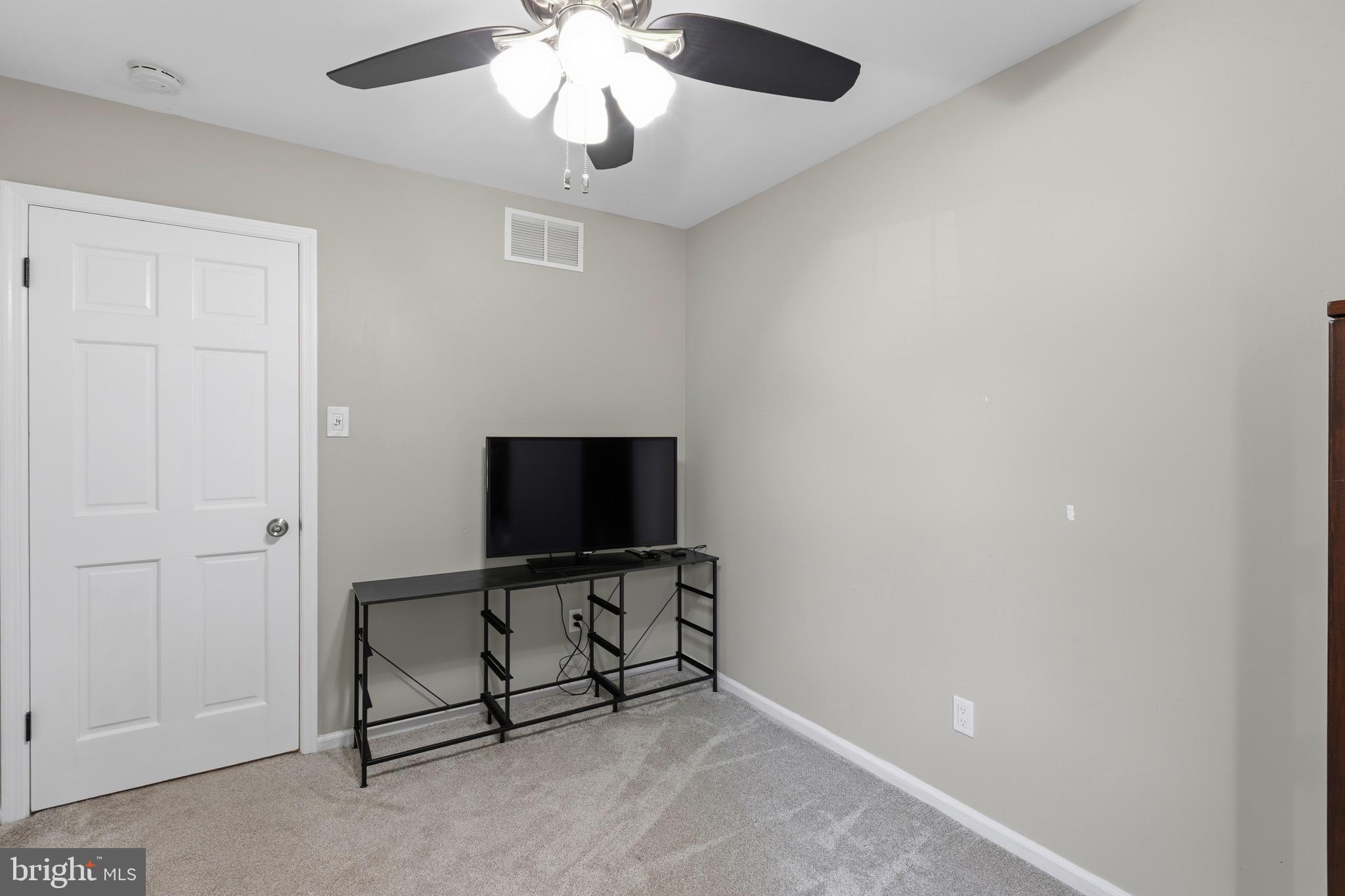 263 Egg Harbor Road Sewell, NJ 08080 - Photo 28 of 42