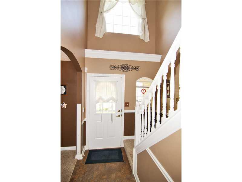 1725 Alder Road Franklin, IN 46131 - Photo 3 of 20