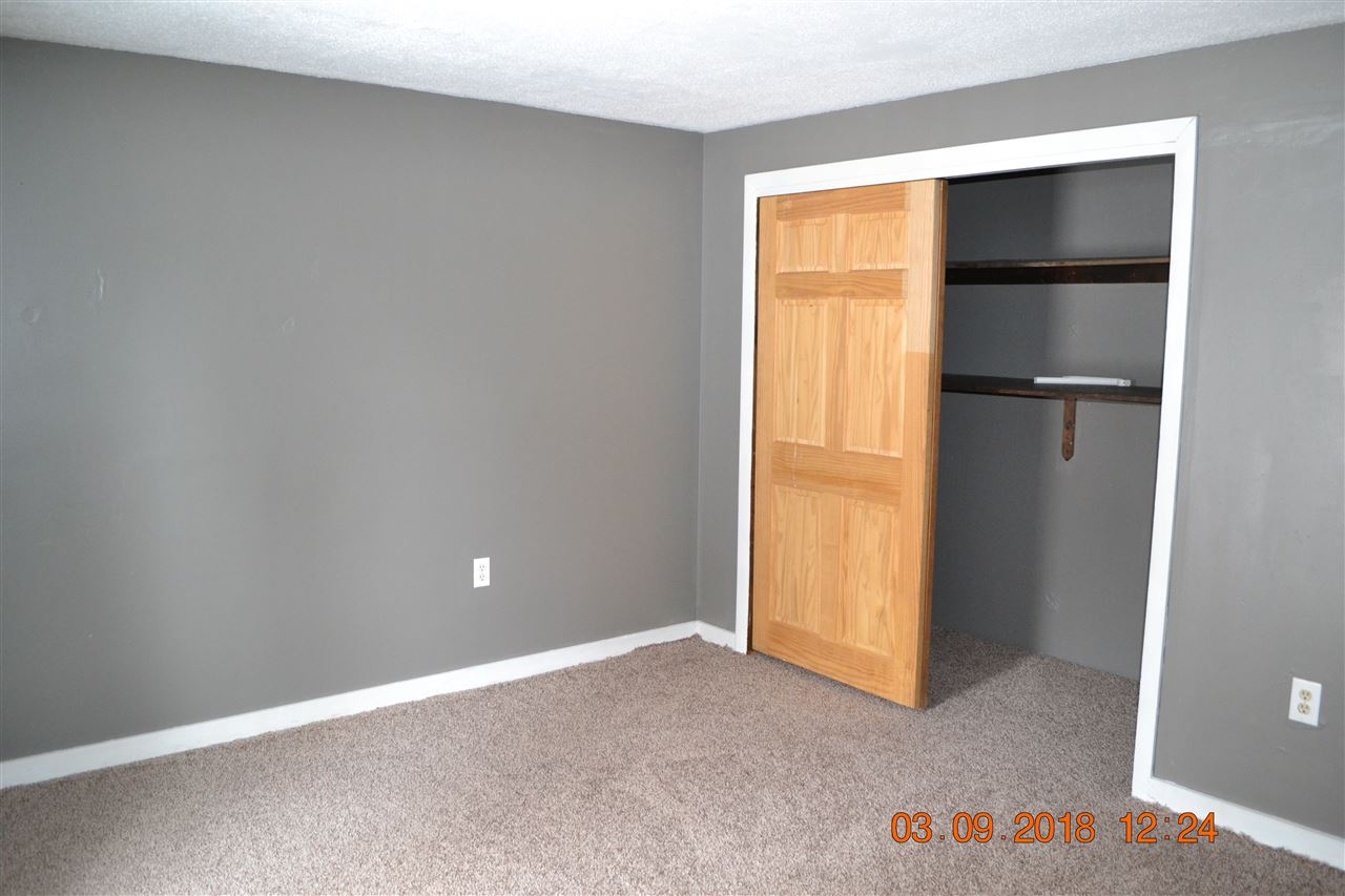 21 Davis Road Merrimack, NH 03054 - Photo 8 of 16