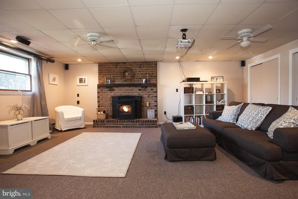 2308 Laurel Road Narvon, PA 17555 - Photo 12 of 20 Gallery Image 12