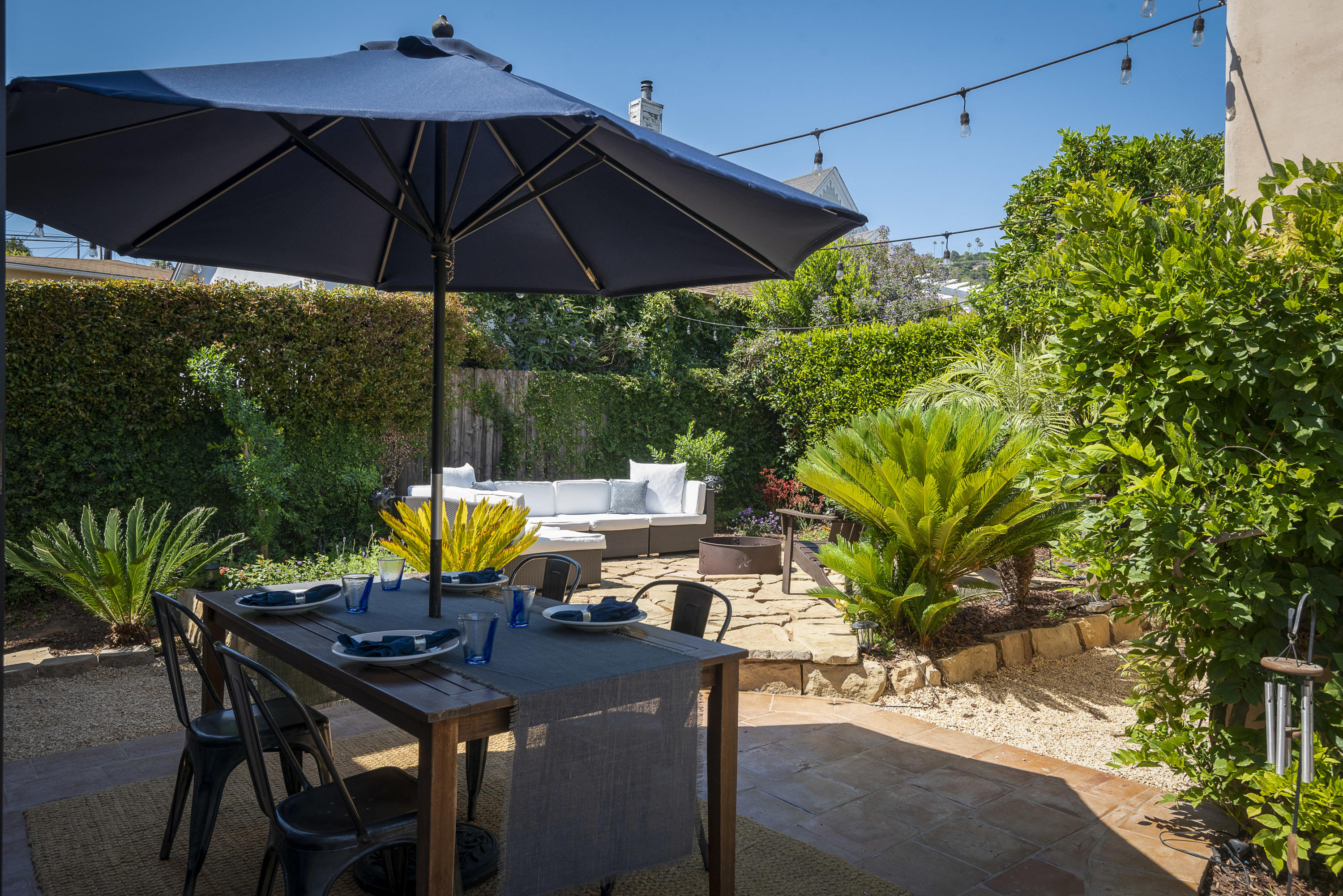 828 Spring Street Santa Barbara, CA 93103 - Photo 13 of 18 DSC_5729