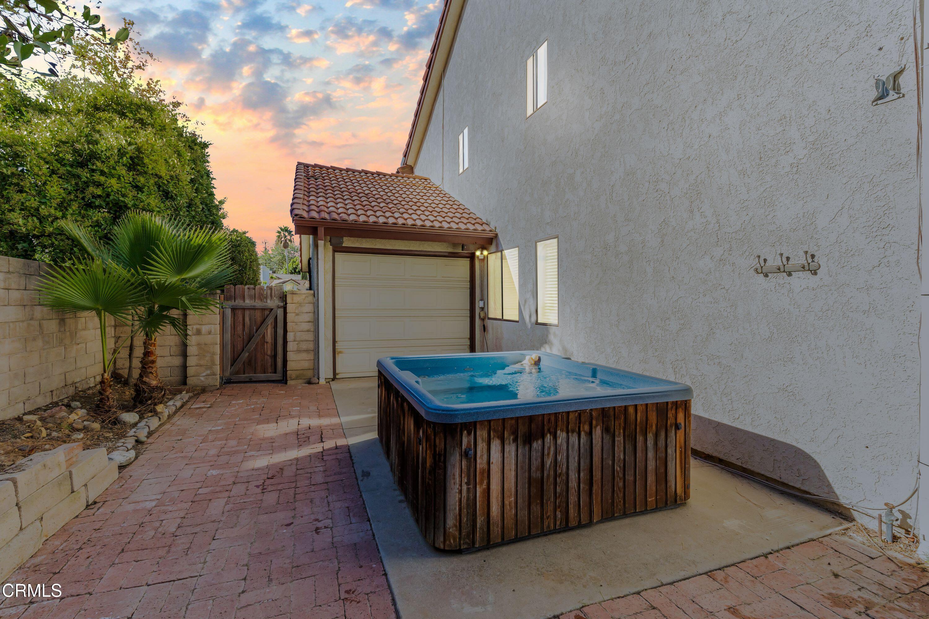 774 Briar Hill Circle Simi Valley, CA 93065 - Photo 38 of 41 13 Twilight