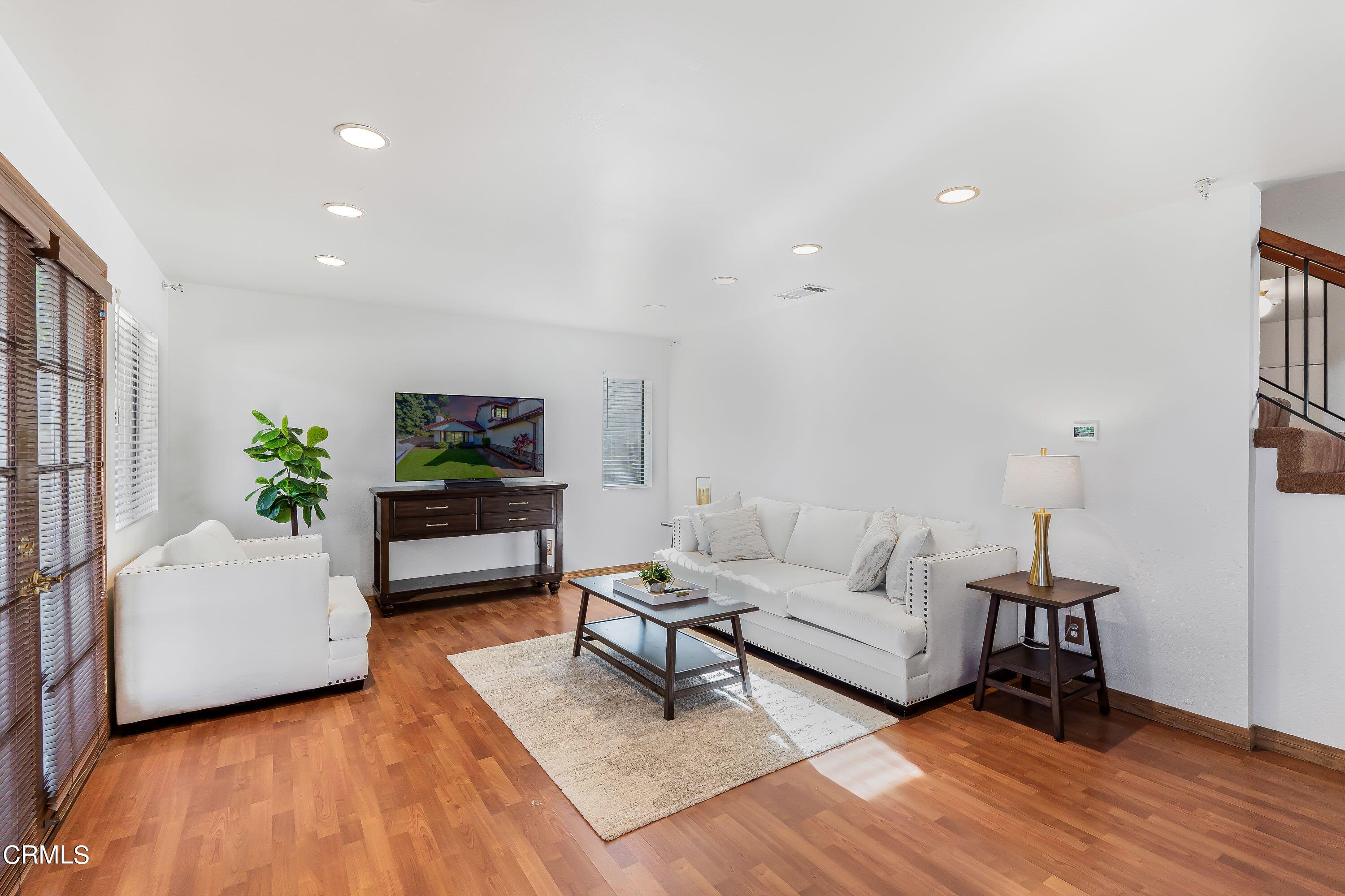 774 Briar Hill Circle Simi Valley, CA 93065 - Photo 10 of 41 DSC01579