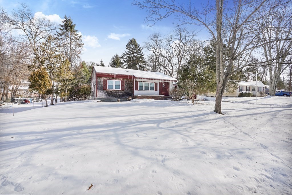 30 Nod Road Swansea, MA 02777 - Photo 5 of 42 Gallery Image 5