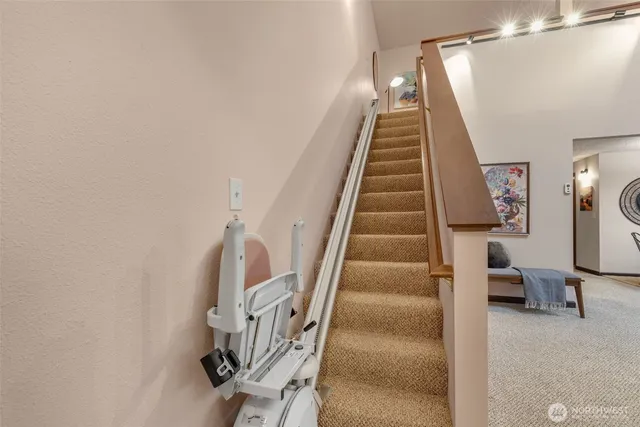 $430,000 | 24709 13th Avenue South, Des Moines, WA 98198