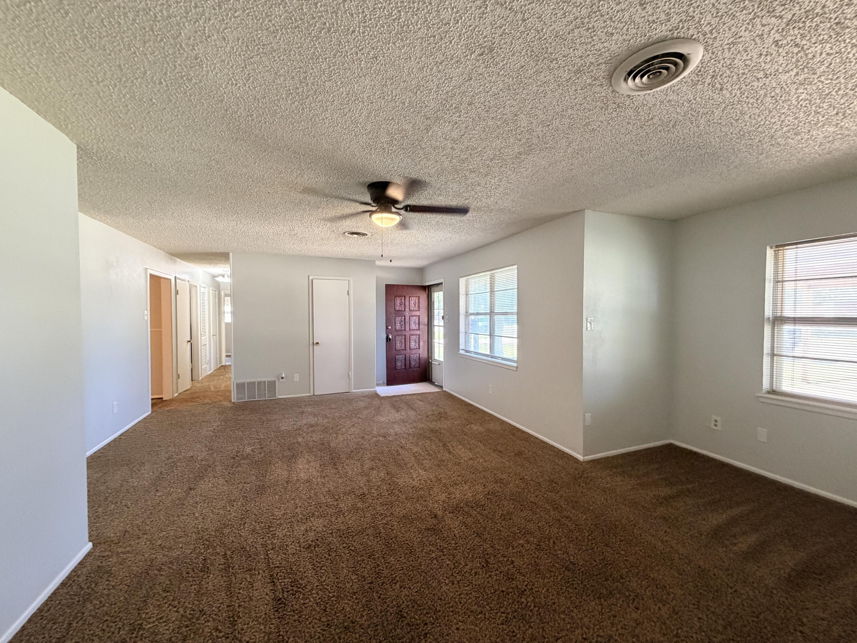5530 17th Street Lubbock, TX 79416 - Photo 4 of 13 IMG_6759