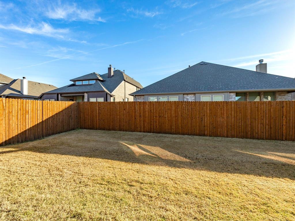 224 Comanche Trail Alvarado, TX 76009 - Photo 27 of 38