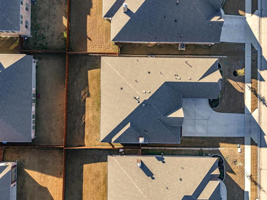 224 Comanche Trail Alvarado, TX 76009 - Photo 32 of 38