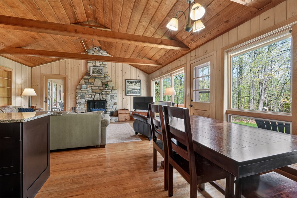 7669 West Kangaroo Lake Road Baileys Harbor, WI 54202 - Photo 16 of 39 Gallery Image 16
