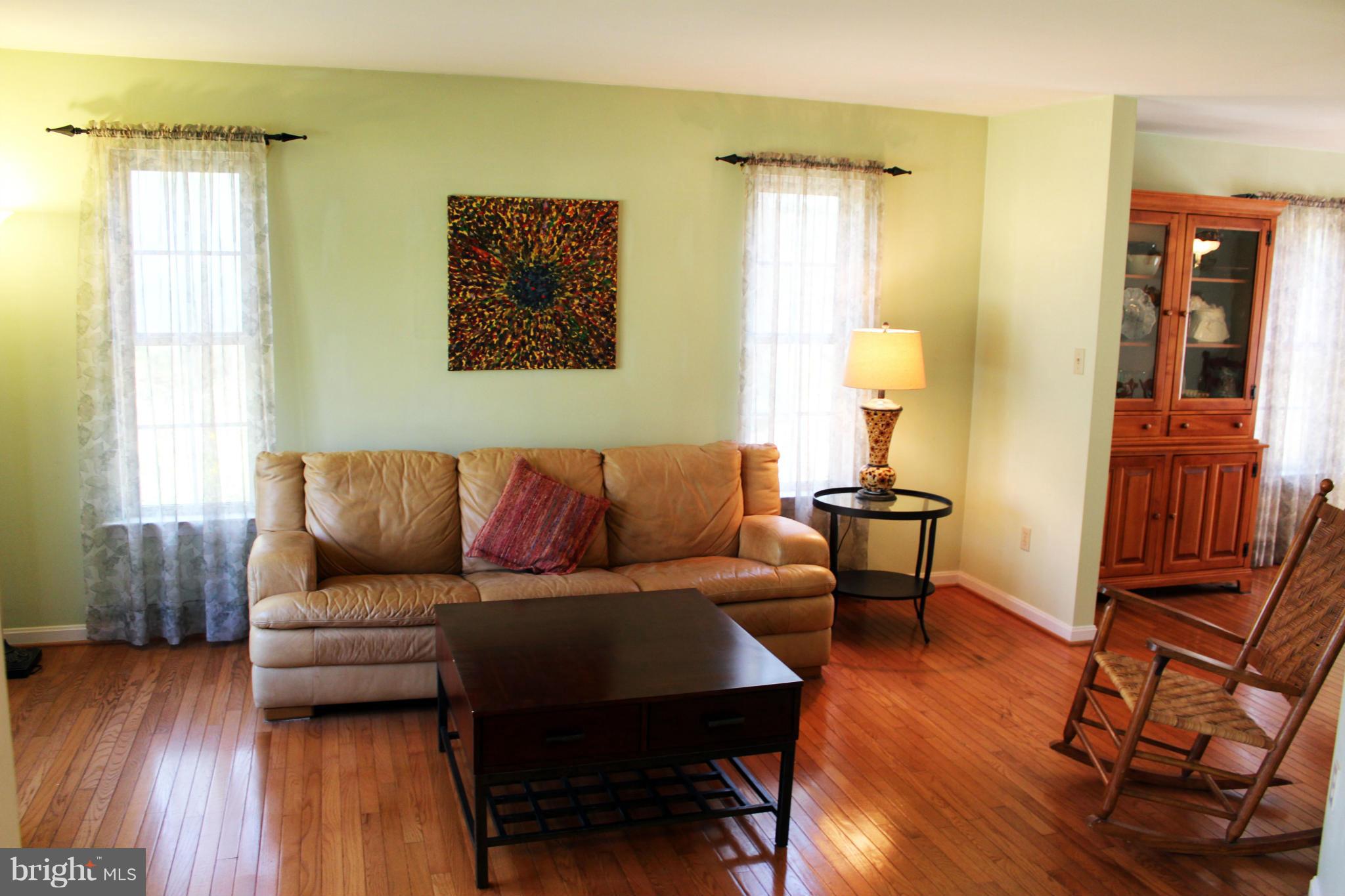 28835 Three Notch Road Mechanicsville, MD 20659 - Photo 7 of 30 Family Room