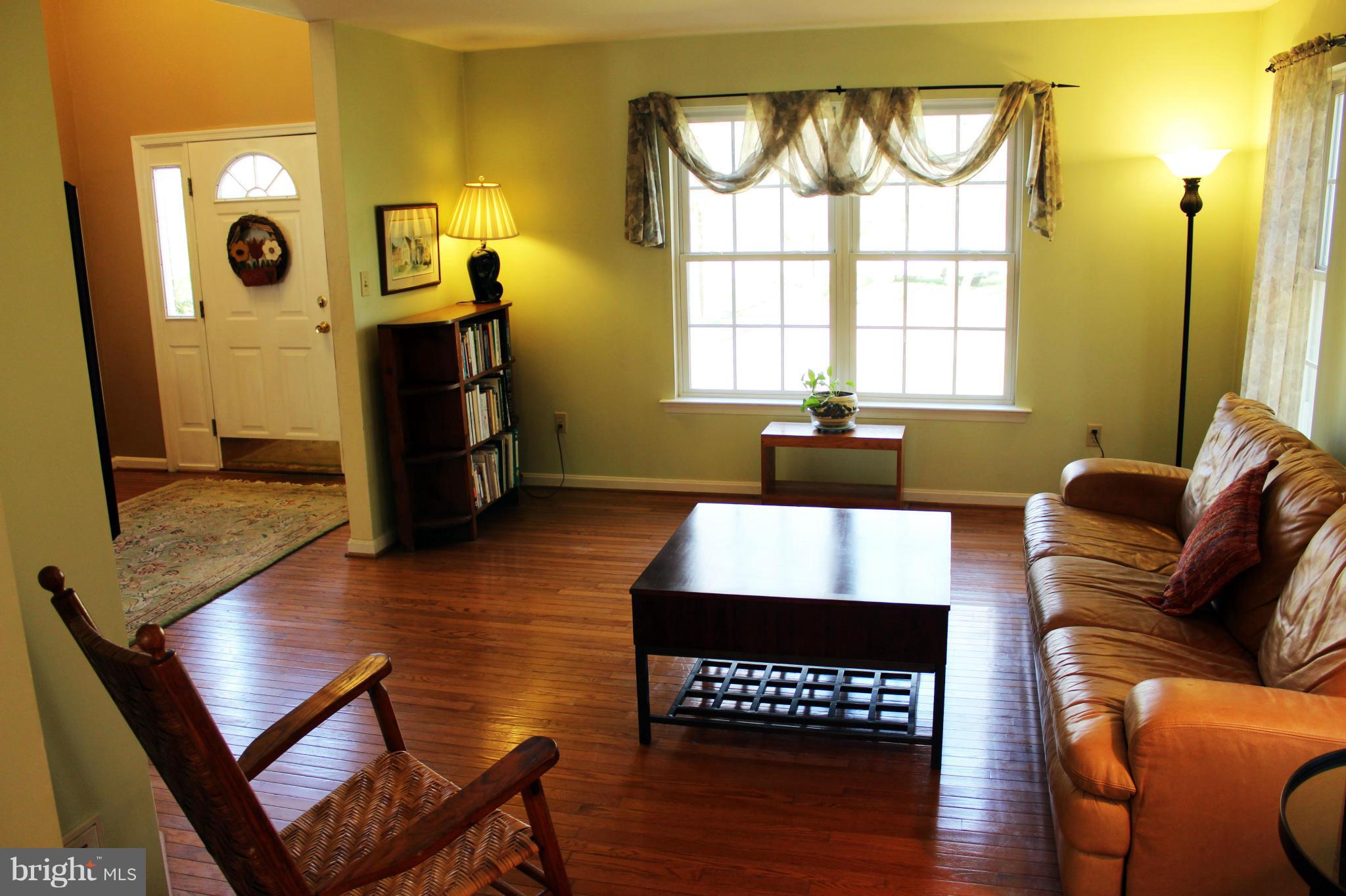 28835 Three Notch Road Mechanicsville, MD 20659 - Photo 8 of 30 Family Room