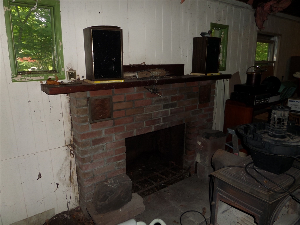 43 A East River Road Middlefield, MA 01050 - Photo 13 of 22