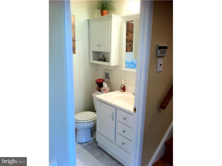644 Mueller Road Warminster, PA 18974 - Photo 20 of 25 Bathroom