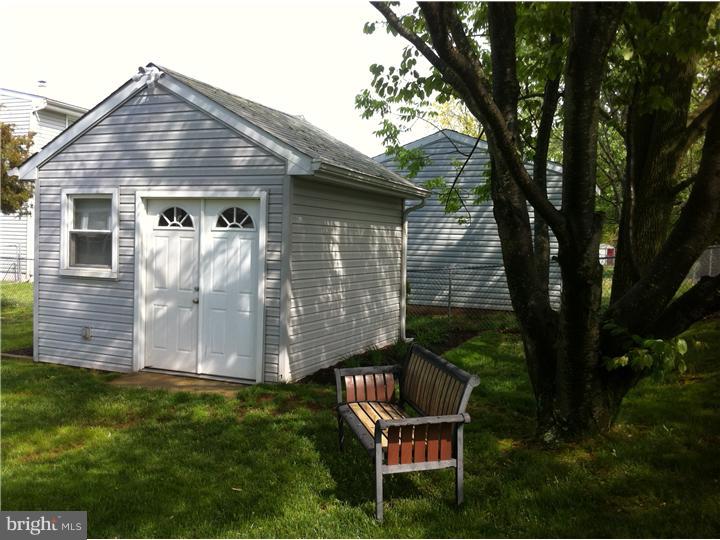 644 Mueller Road Warminster, PA 18974 - Photo 5 of 25 Storage Shed